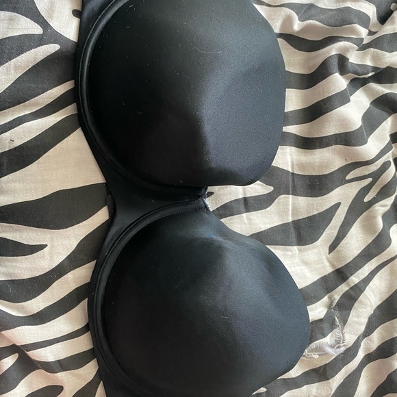 46c strapless bra - Picture 3 of 3